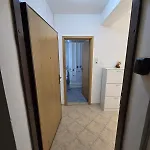 Bright & Cozy Home, Apartman