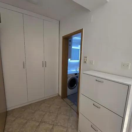 Bright & Cozy Home, *