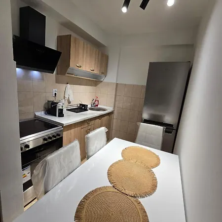 아파트 Bright & Cozy Home,