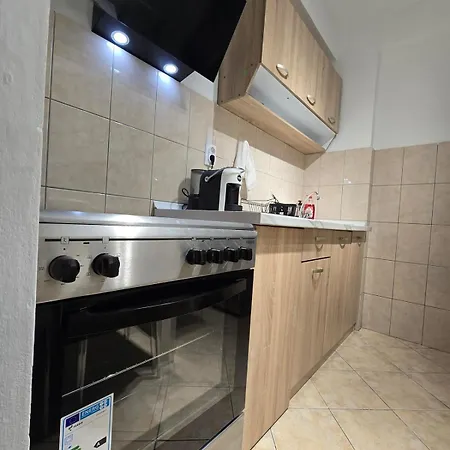 Bright & Cozy Home, Appartamento Skopje